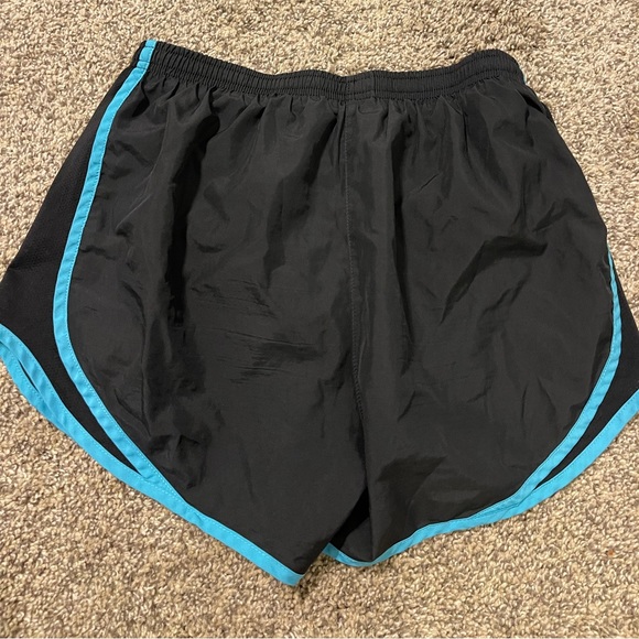 Nike Athletic Shorts - Picture 4 of 4